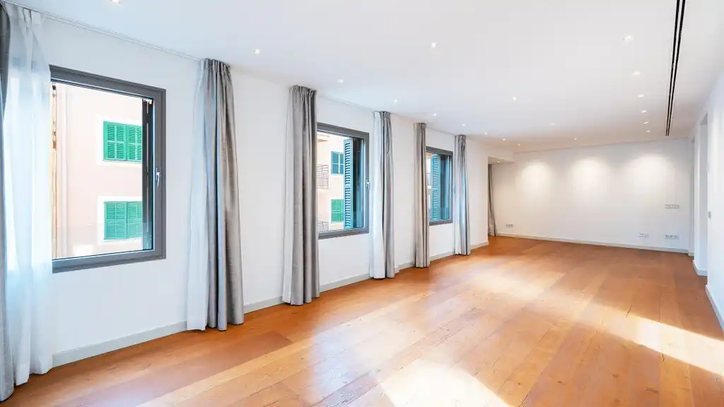 Apartament amb ascensor en venda a Centre