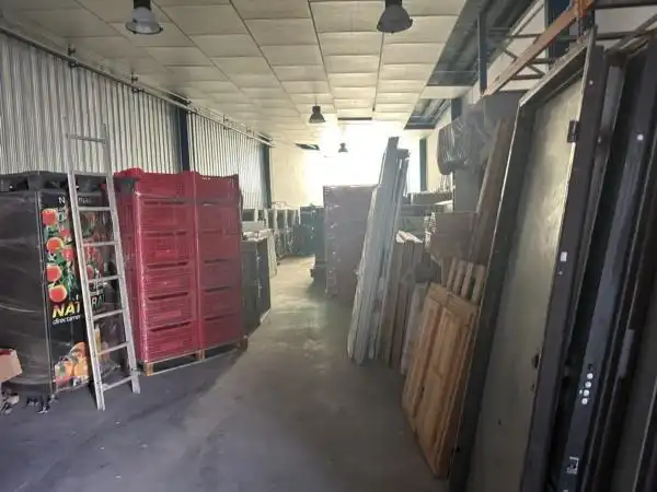 Nave industrial en venta en Monforte del Cid, imagen 2