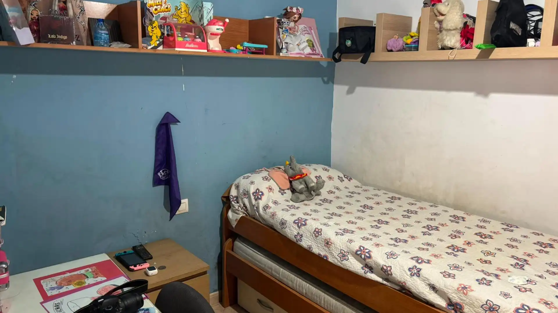 Bedroom of Flat for sale in Sevilla