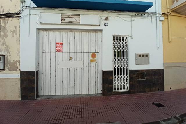 Local comercial en Venta en Corbera