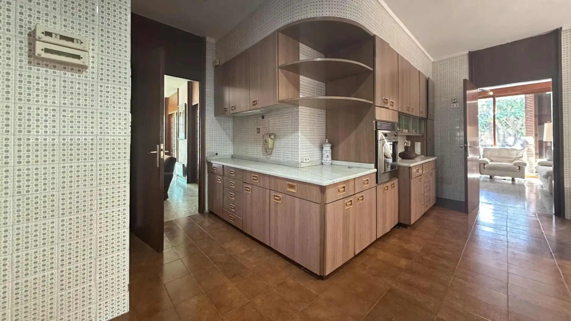 Cuina de Casa o xalet en venda en Alicante / Alacant amb Jardí privat, Terrassa i Piscina