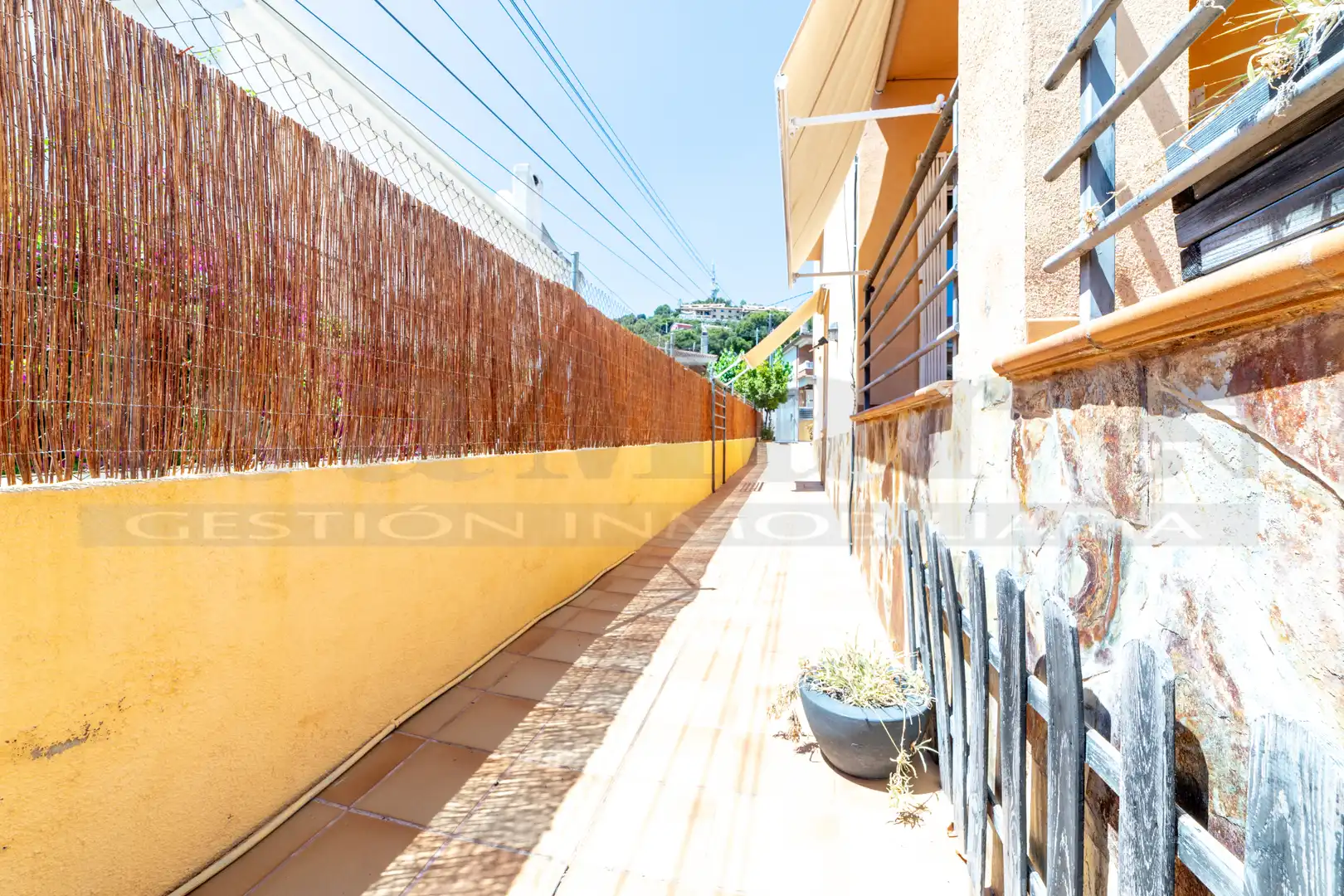 Terraza de Casa adosada en venta en Calafell con Aire acondicionado, Calefacción y Jardín privado