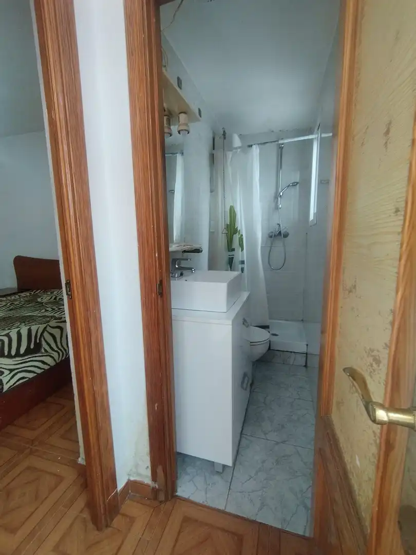 Bathroom of Flat for sale in Getafe  with Air Conditioner, Heating and Furnished