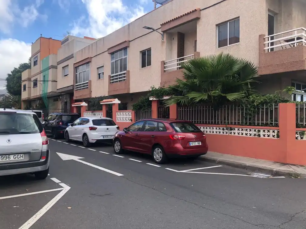Piso en venta en C/ Retama del Teide, La Cuesta -Finca España