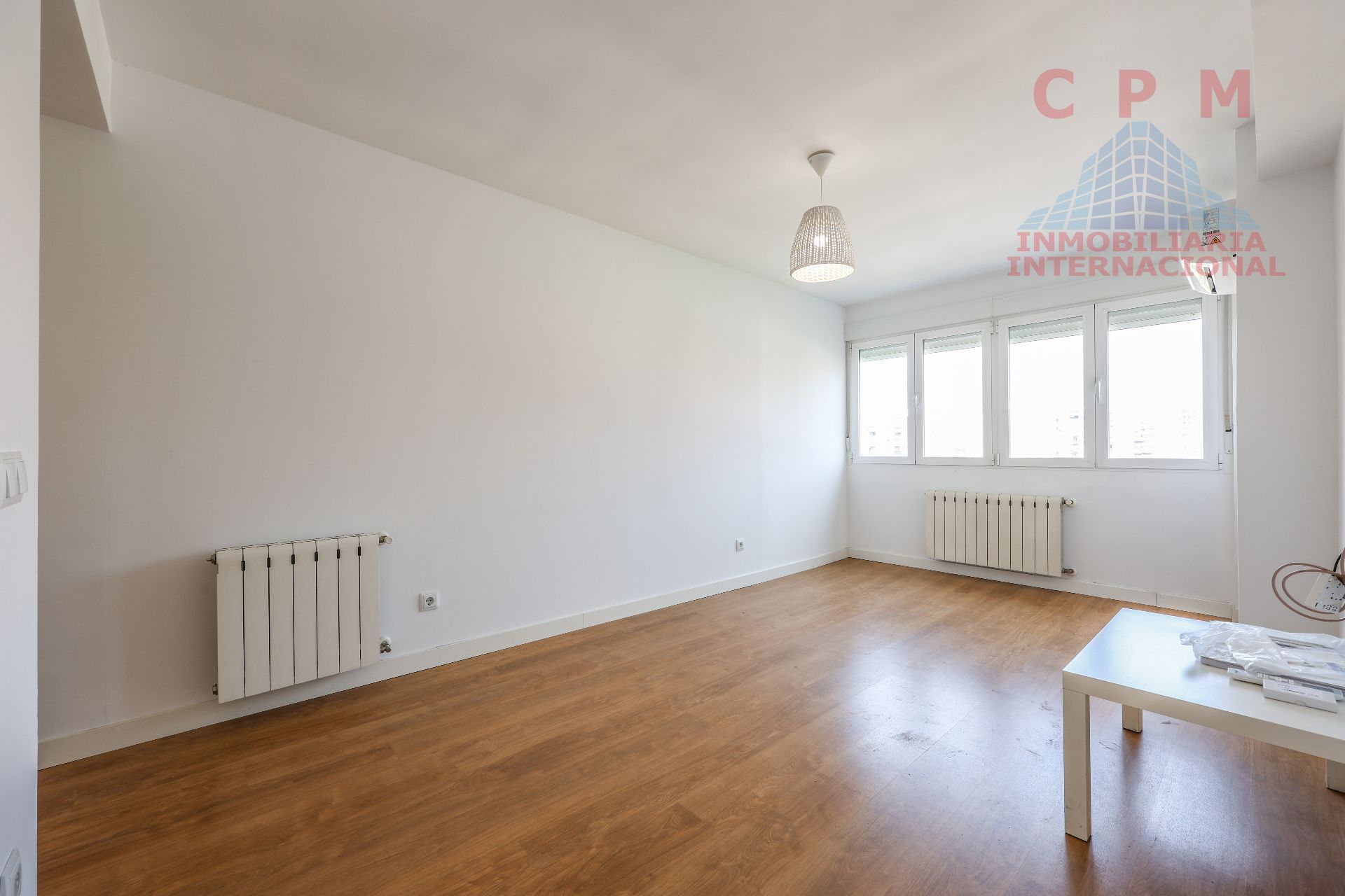 Bedroom of Flat to rent in  Madrid Capital  with Air Conditioner, Heating and Parquet flooring