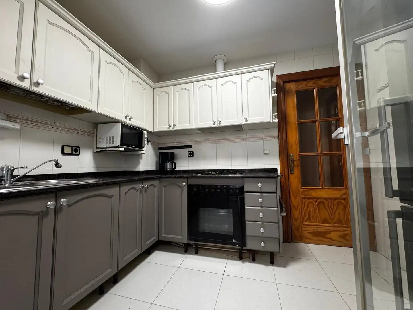 Kitchen of Flat for sale in Alicante / Alacant  with Air Conditioner, Heating and Balcony