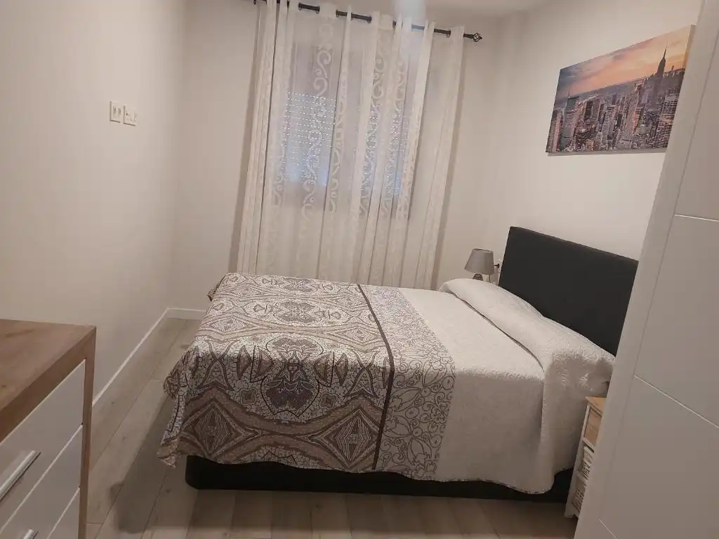 Bedroom of Flat for rent in Vélez-Málaga  with Air Conditioner, Private garden and Furnished