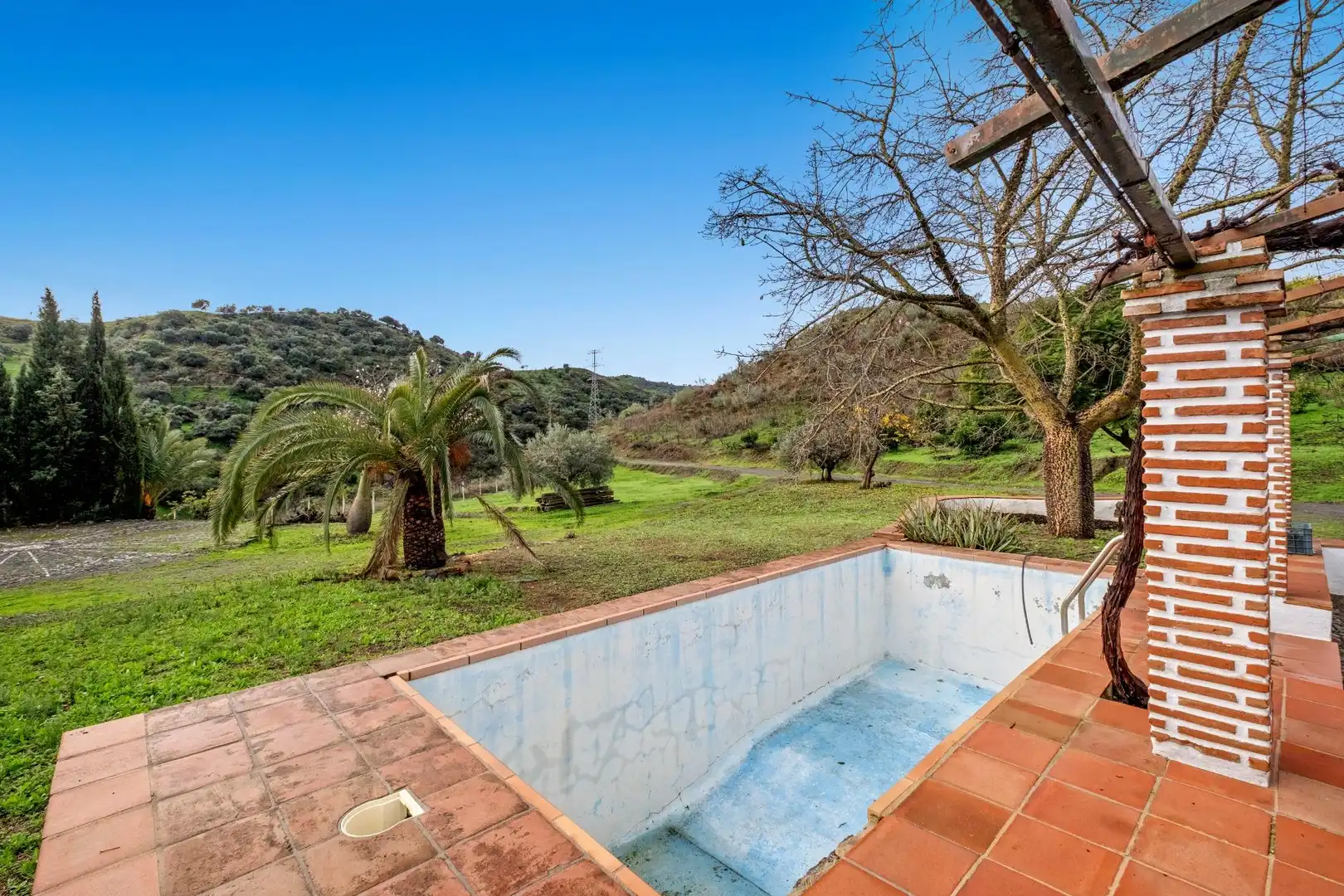 Piscina de Finca rústica en venta en Casarabonela con Terraza y Piscina