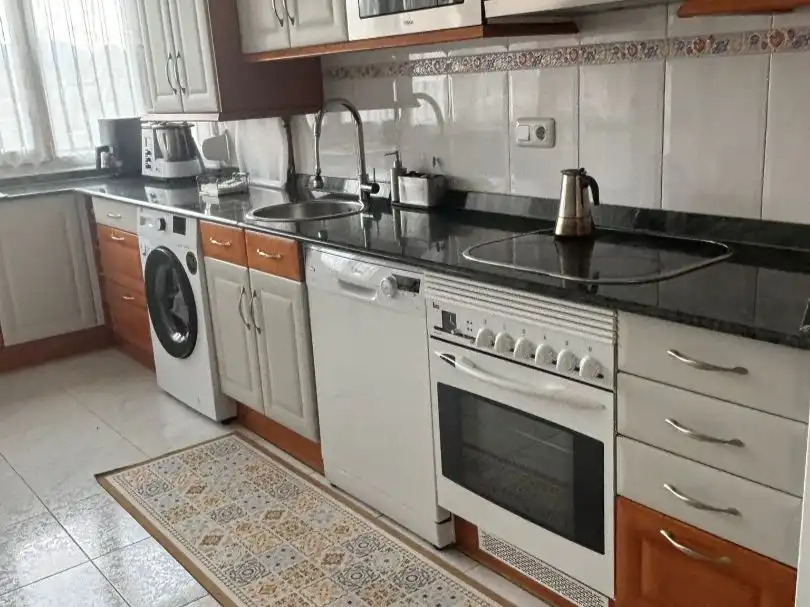 Kitchen of Flat for sale in Colindres  with Terrace and Balcony