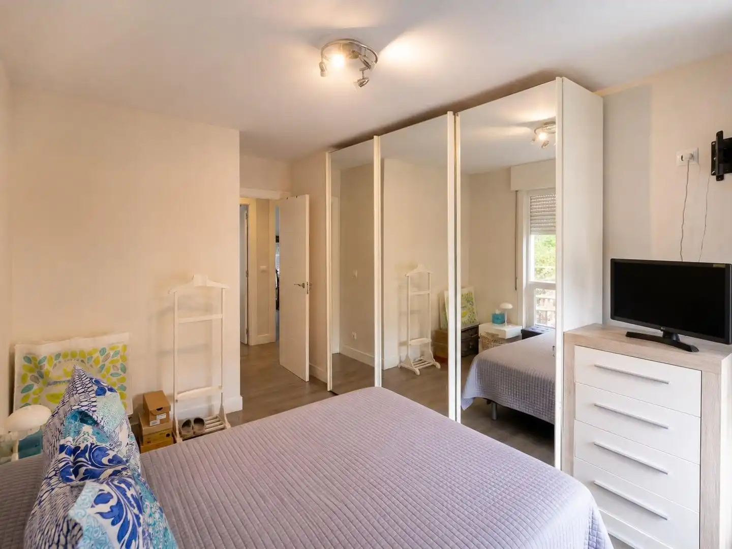 Bedroom of Flat for sale in Santander  with Community pool