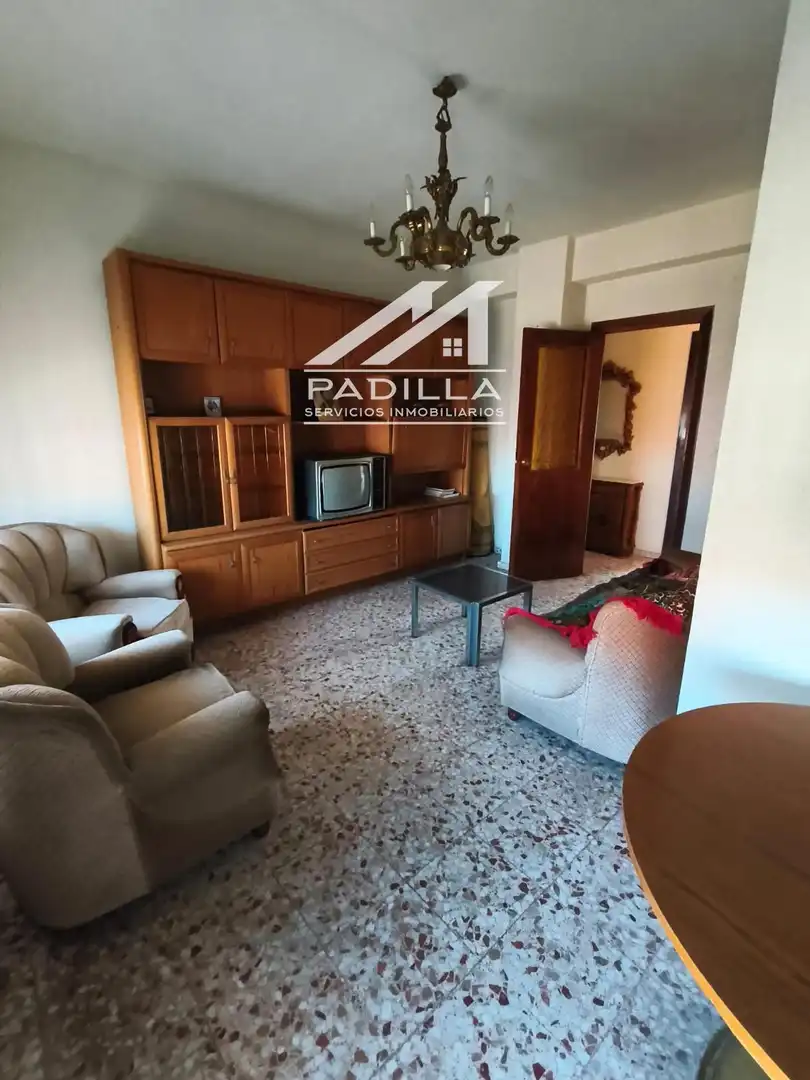Sala de estar de Casa o chalet en venta en Santa Cruz del Retamar con Calefacción, Trastero y Piscina
