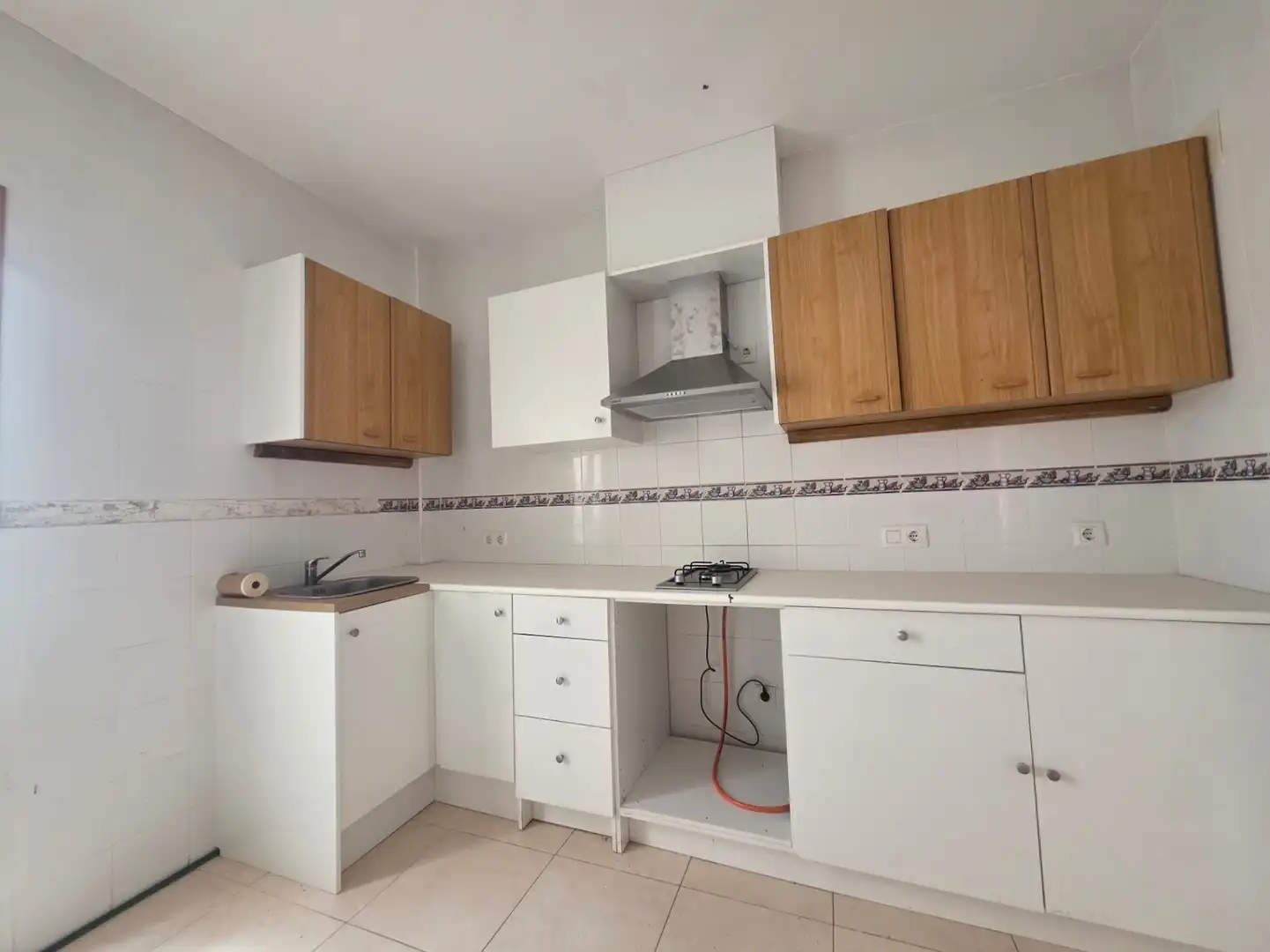 Kitchen of Flat for sale in Ondara  with Terrace, Storage room and Balcony