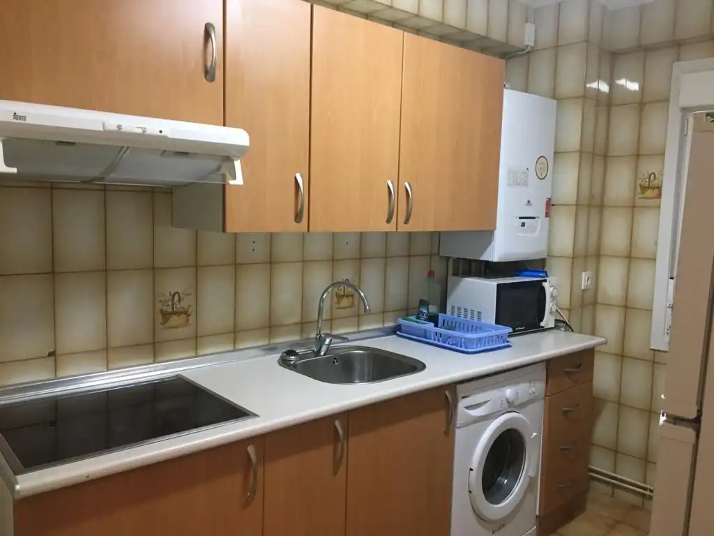 Wohnung zur Miete in Antequeruela y Covachuelas