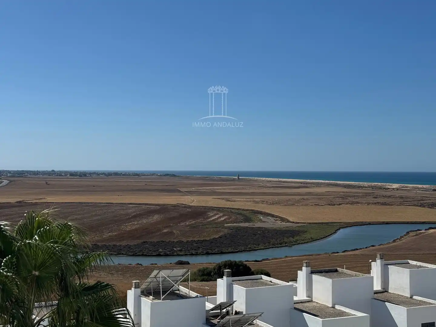 Außenansicht von Wohnung zum Verkauf in Conil de la Frontera mit Klimaanlage, Heizung und Terrasse