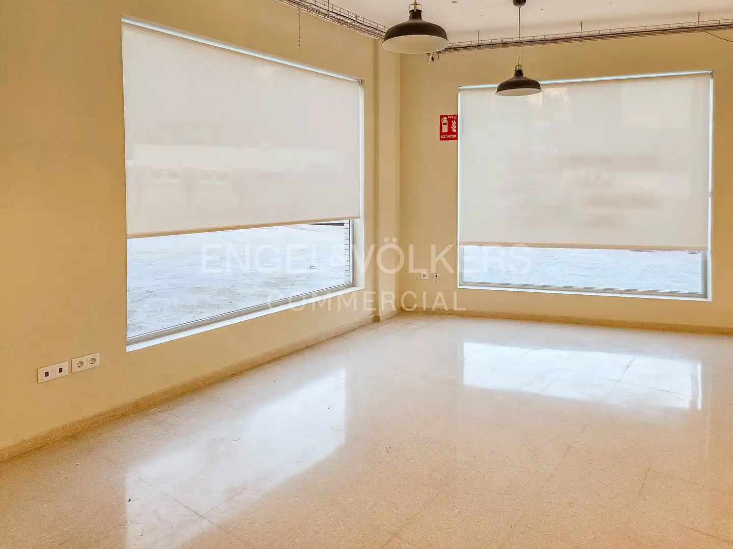 Local comercial en venda a Centre, imagen 37