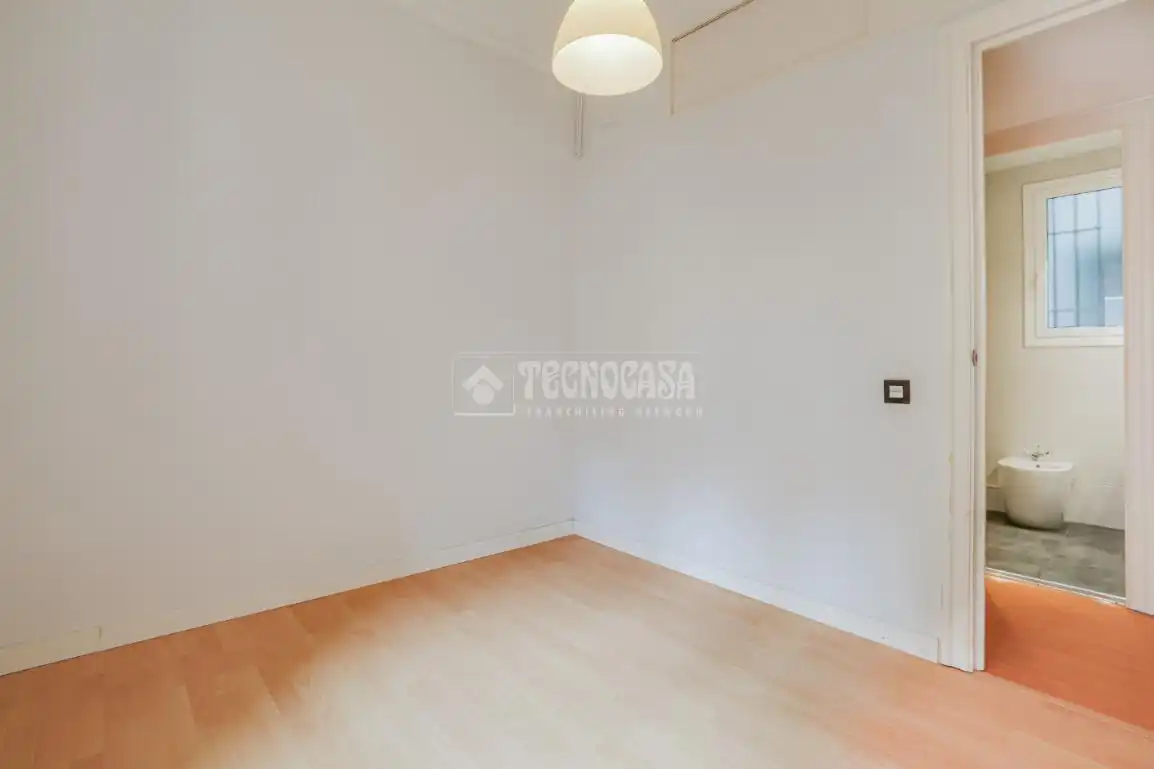 Habitación de Piso en venta en Barcelona con Aire acondicionado, Calefacción y Trastero