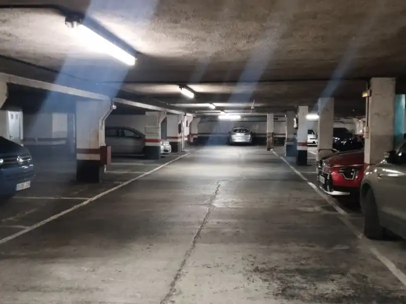 Aparcament de Garatge de lloguer en Galdakao