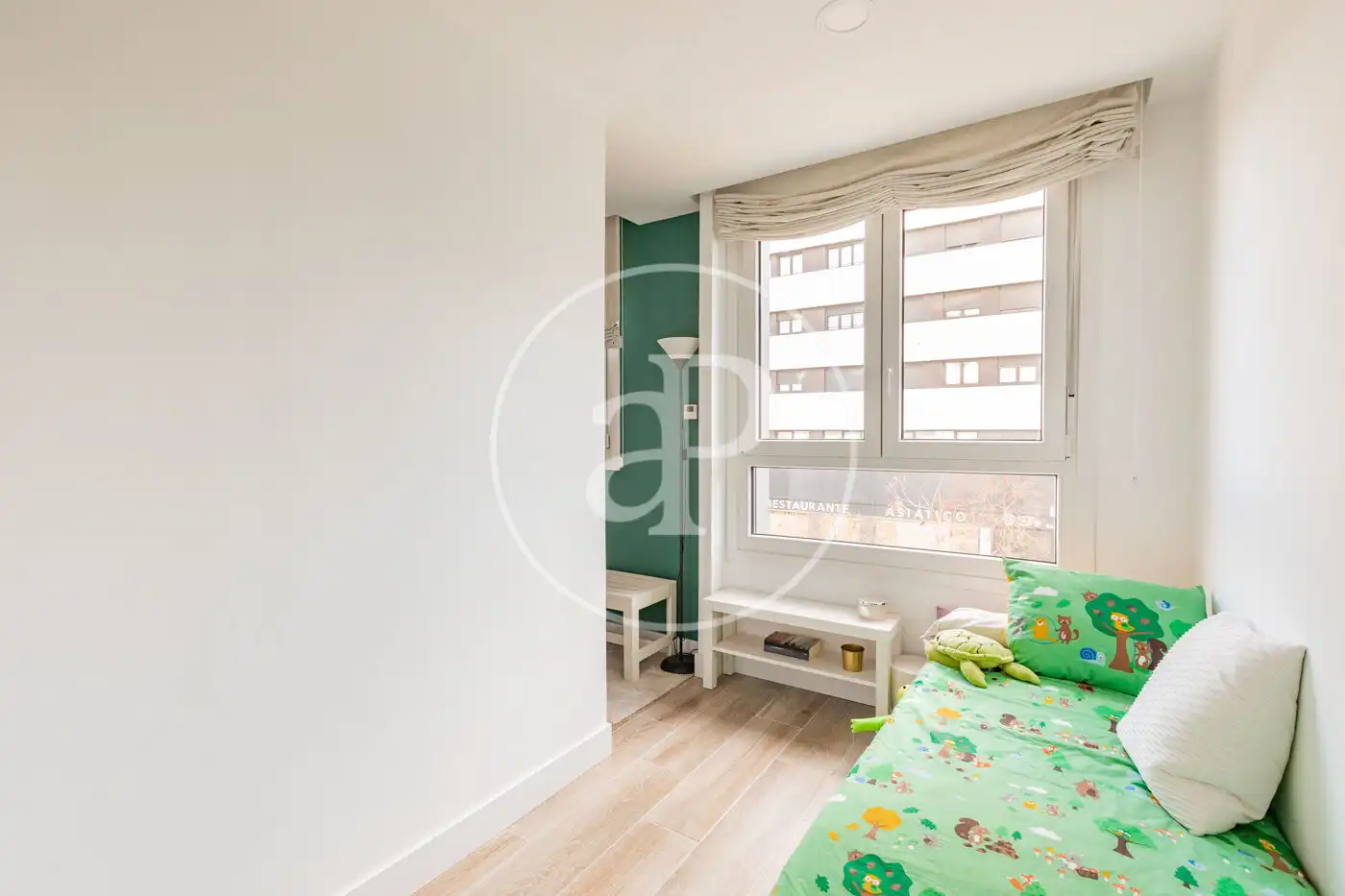 Dormitori de Loft en venda en San Sebastián de los Reyes amb Aire condicionat, Calefacció i Jardí privat