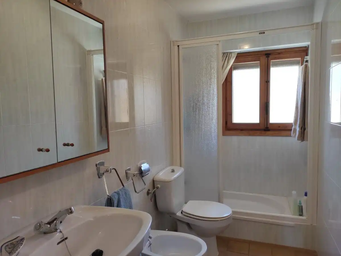 Baño de Casa adosada en venta en Aínsa-Sobrarbe con Calefacción, Jardín privado y Terraza