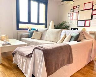 Sala d'estar de Apartament en venda en Fuenmayor amb Calefacció, Parquet i Traster