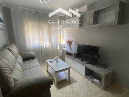 Living room of Flat to rent in Jerez de la Frontera  with Air Conditioner, Furnished and Internet