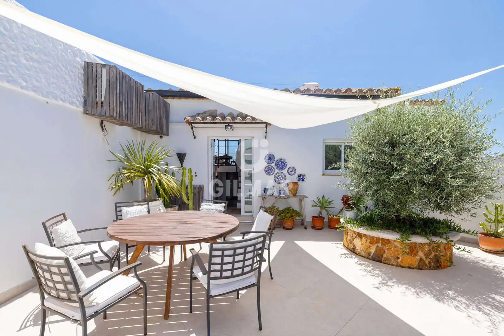 Terrassa de Casa adosada en venda en Estepona amb Jardí privat