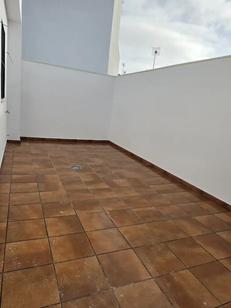 Dachboden zur Miete in Bollullos de la Mitación mit Waschmaschine und Balkon