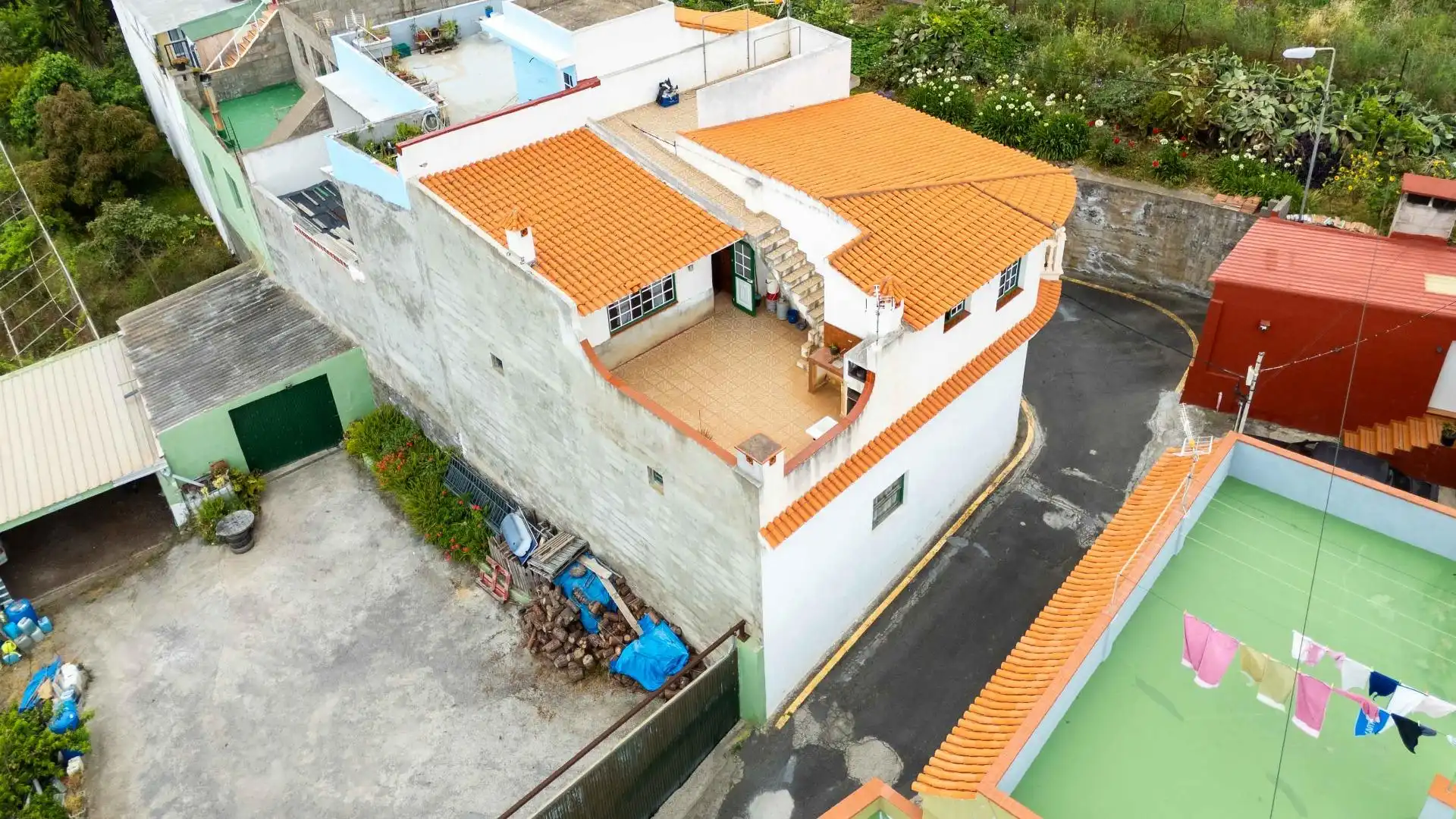 Vista exterior de Casa o xalet en venda en Icod de los Vinos amb Terrassa, Moblat i Balcó