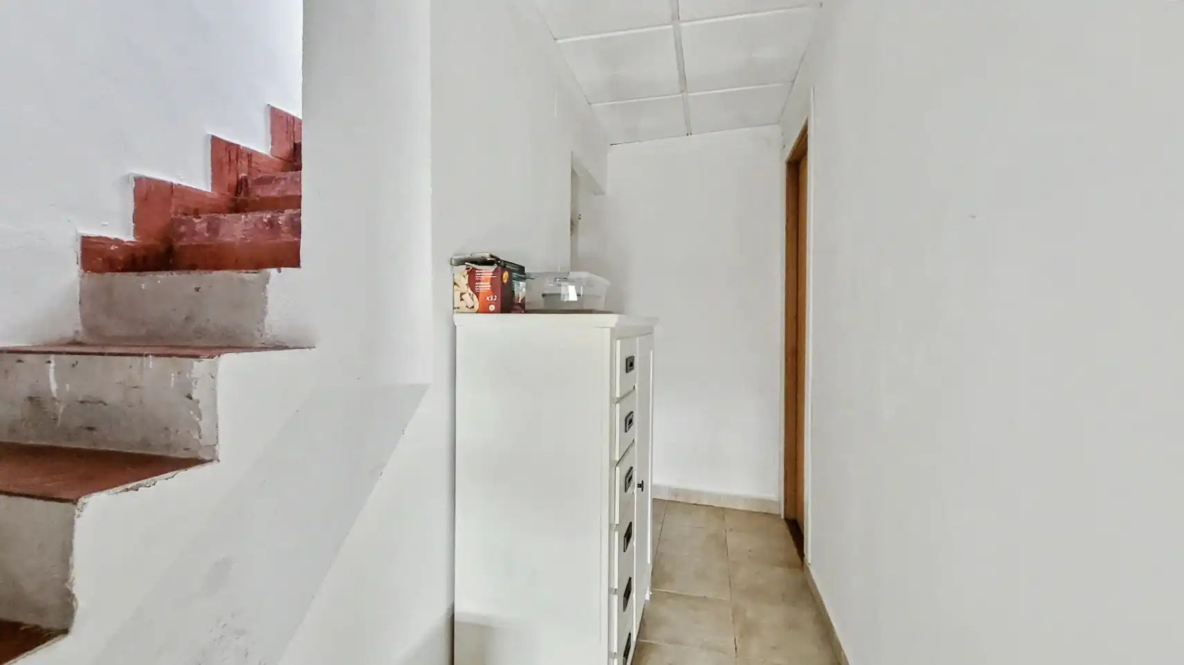 Houses for sale in Oliva  with Air Conditioner, Heating and Terrace