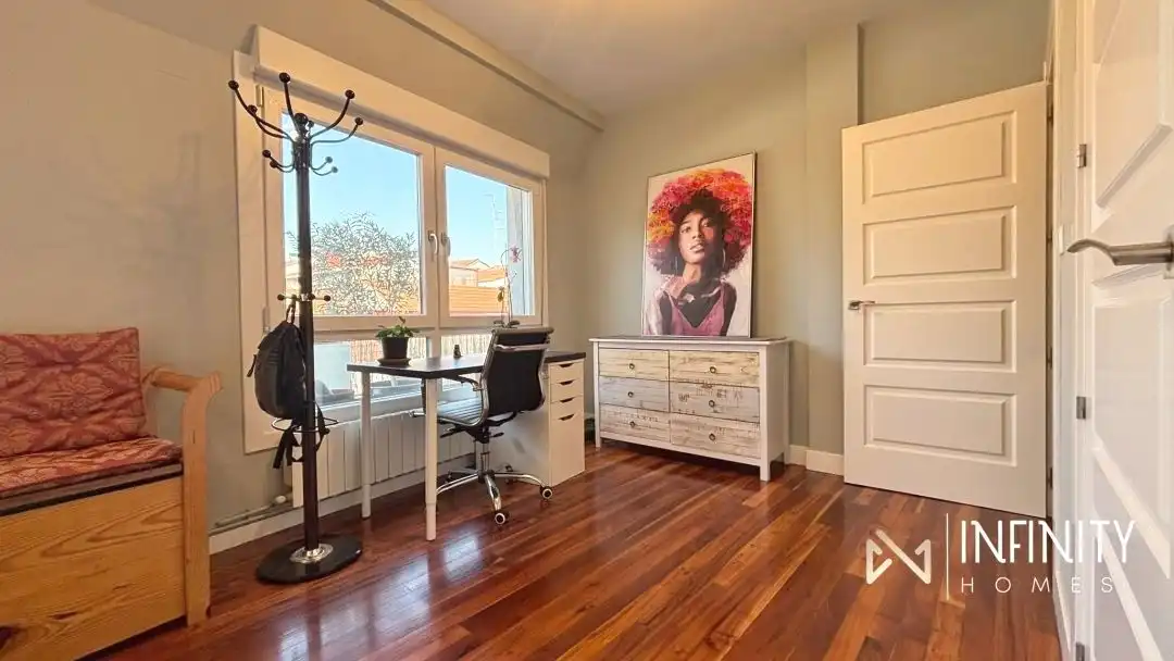 Bedroom of Flat for rent in Bilbao   with Heating and Terrace