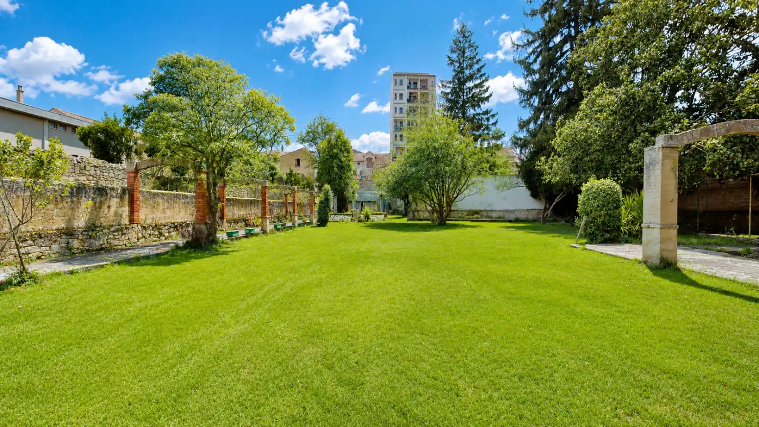 Casa o xalet en venda en Tafalla amb Calefacció, Jardí privat i Parquet