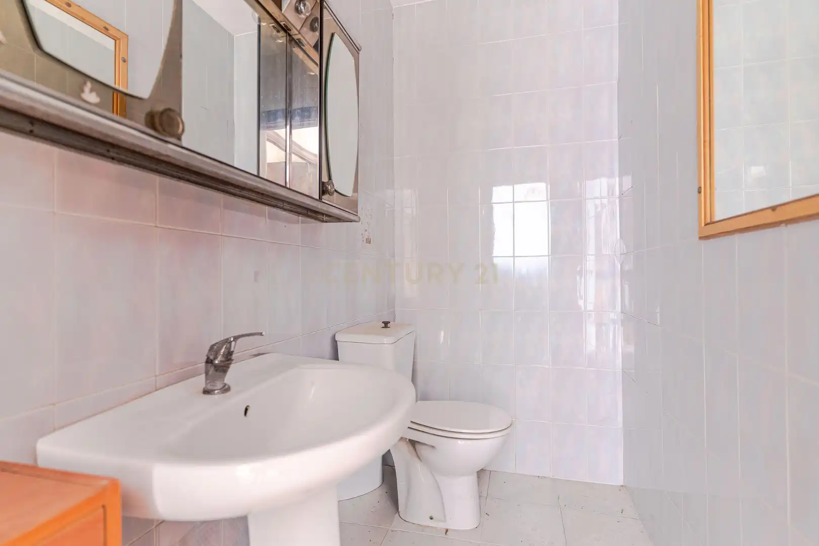 Baño de Casa adosada en venta en Íllora