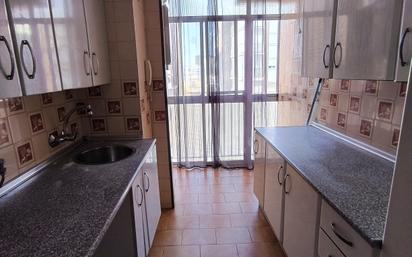 Kitchen of Flat for sale in  Cádiz Capital