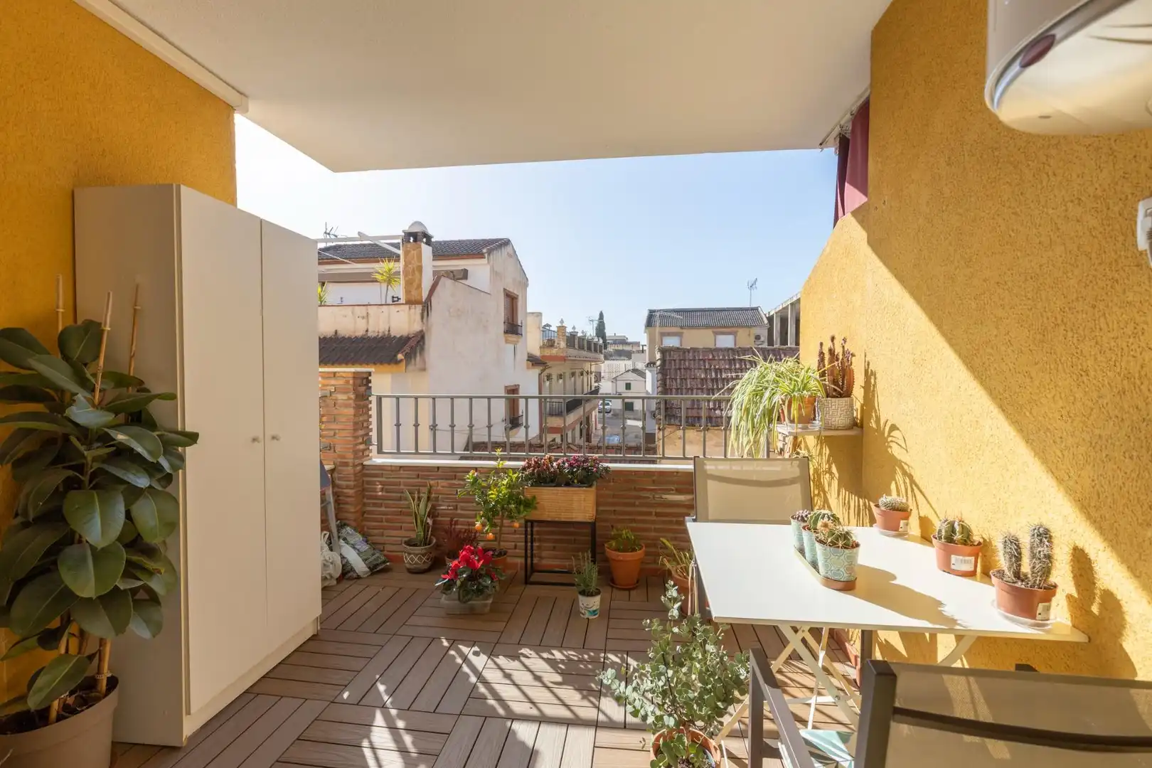 Balcony of Flat for sale in Churriana de la Vega  with Air Conditioner, Terrace and Balcony