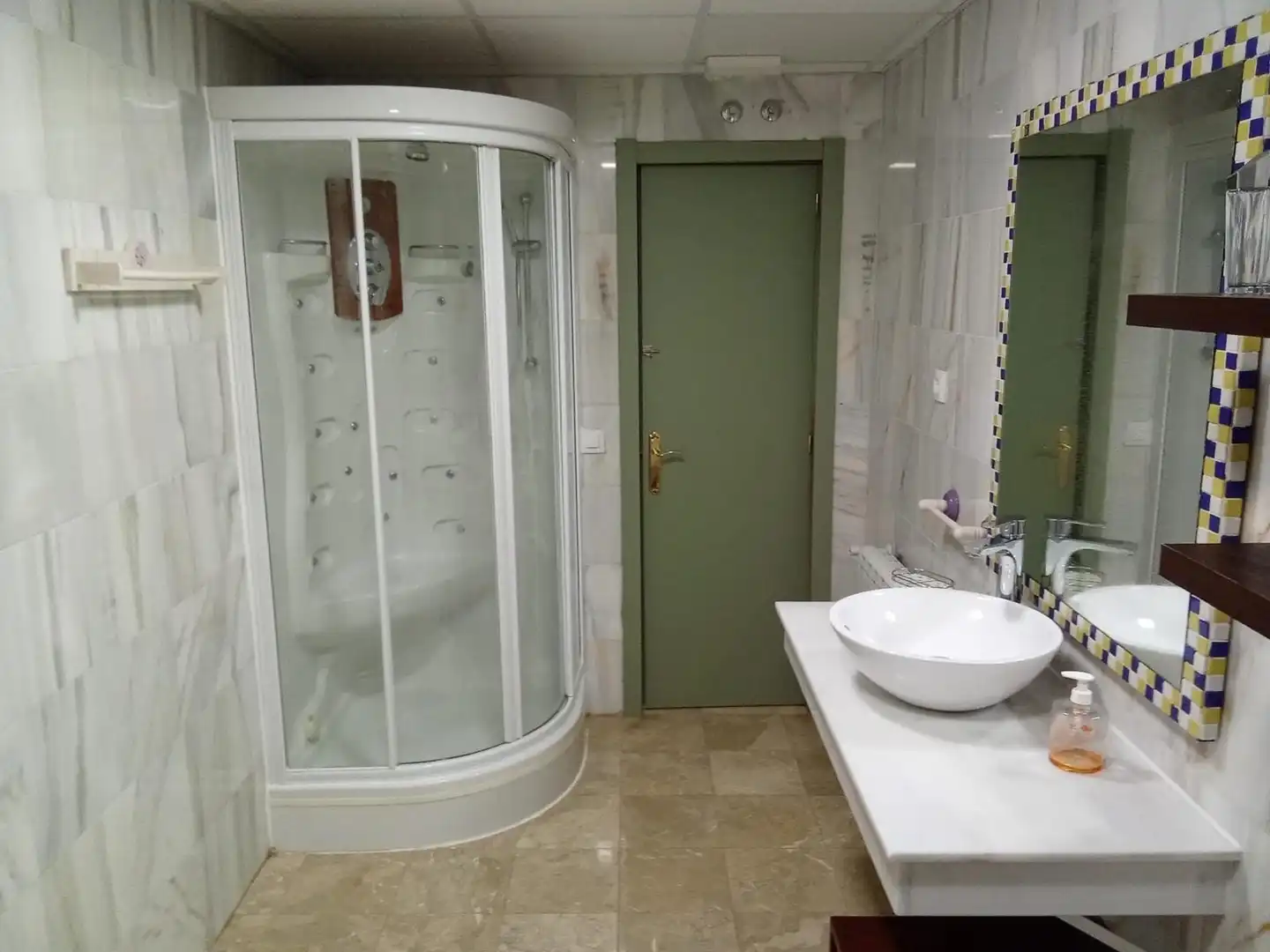 Baño de Casa o chalet en venta en Aldea del Fresno con Aire acondicionado, Calefacción y Terraza