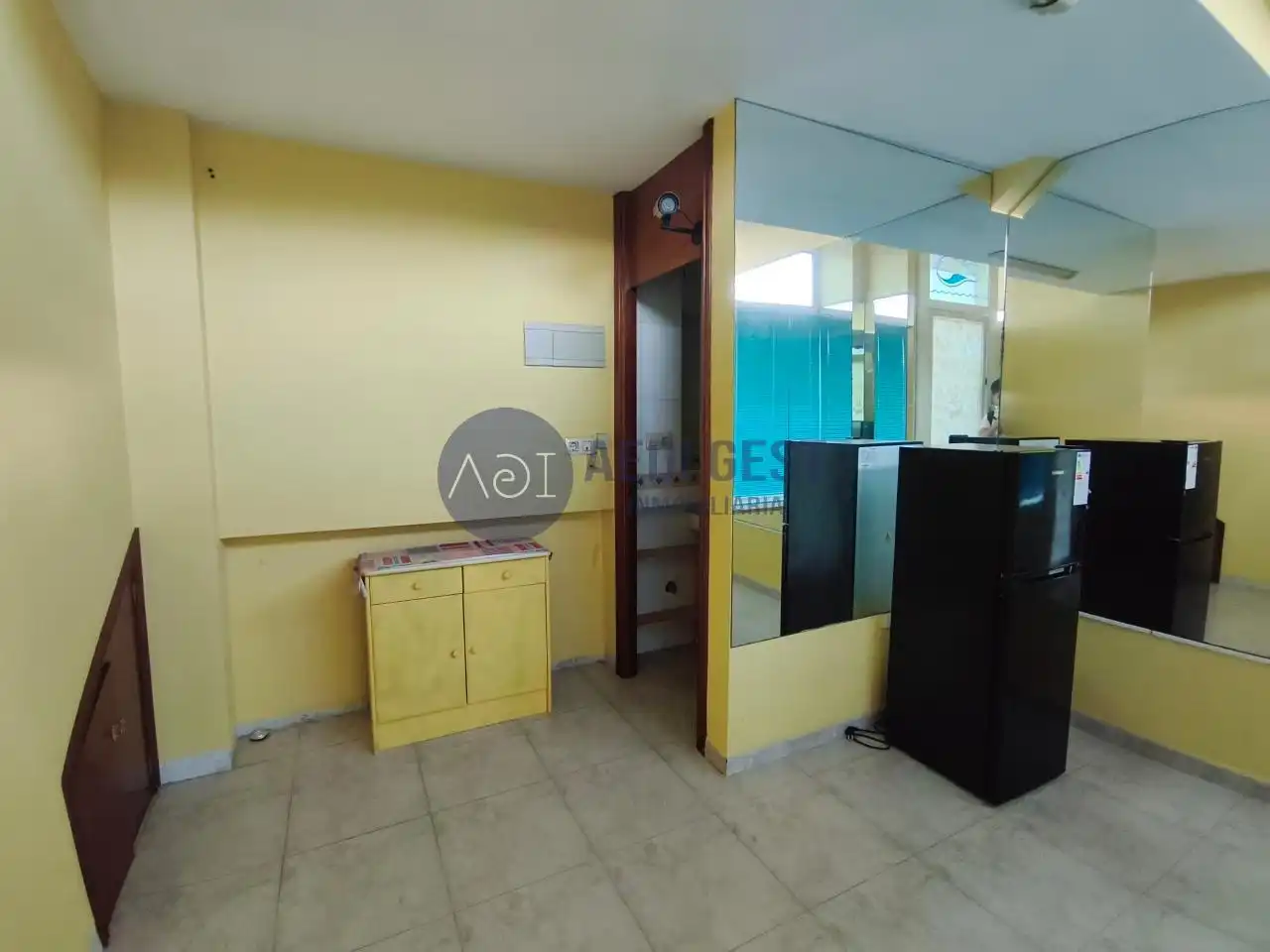Commercial properties for rent in Nigrán
