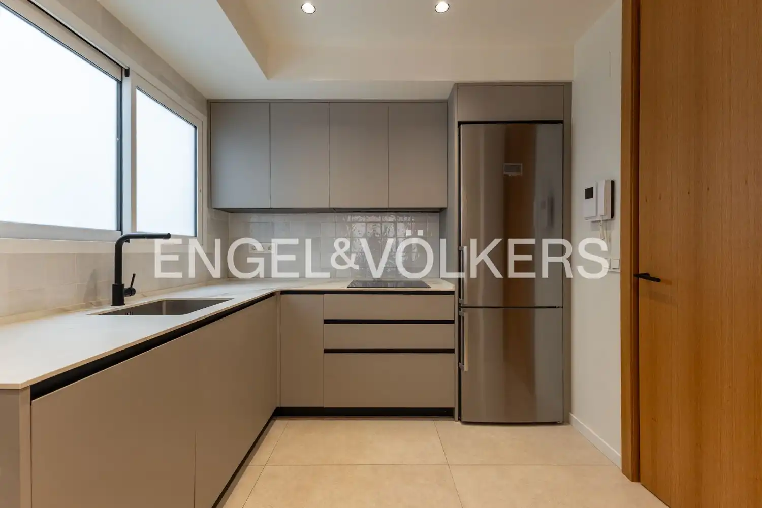 Cocina de Piso en venta en Valencia con Aire acondicionado, Calefacción y Balcón