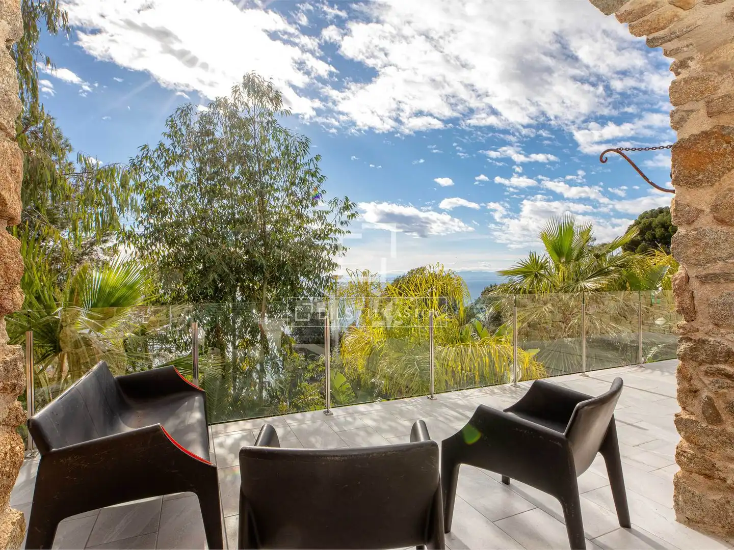 Terrassa de Casa o xalet en venda en Roses amb Aire condicionat, Calefacció i Jardí privat