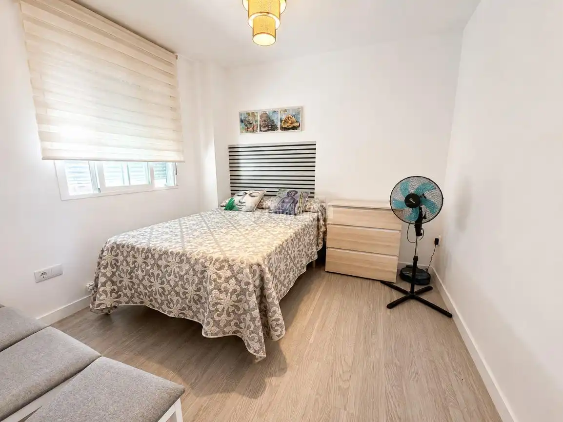 Habitación de Piso en venta en Armilla con Aire acondicionado, Parquet y Terraza