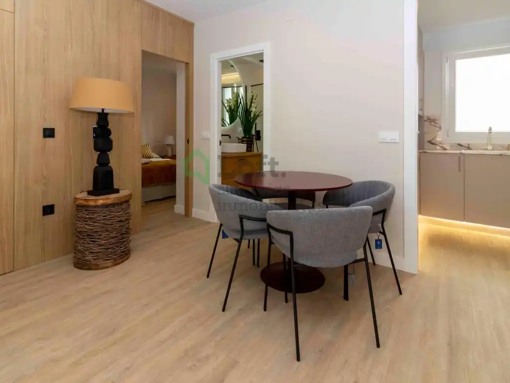 Apartamento con ascensor en venta en Santa Marina, imagen 2