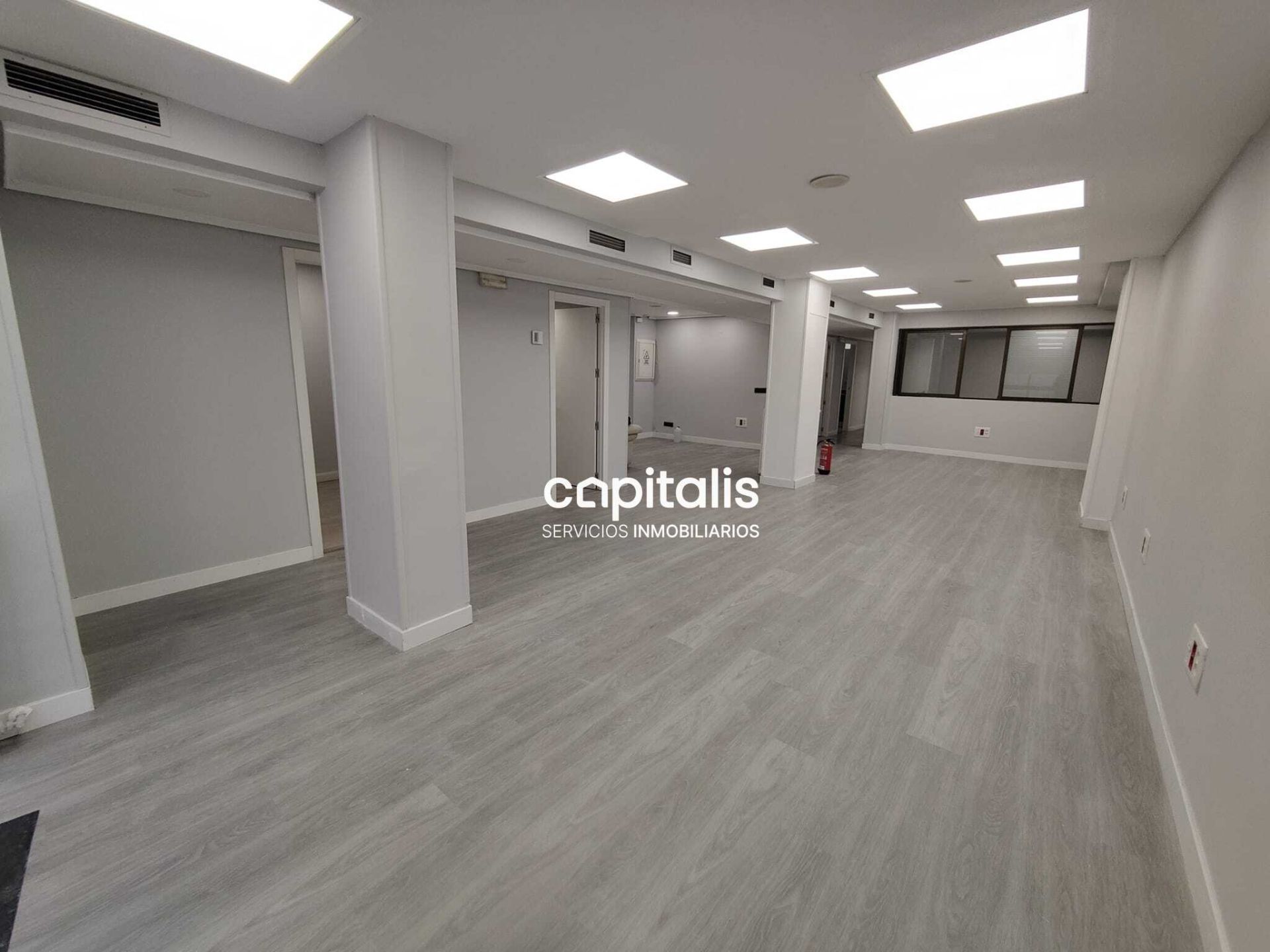 Office for sale in  Madrid Capital  with Air Conditioner and Heating