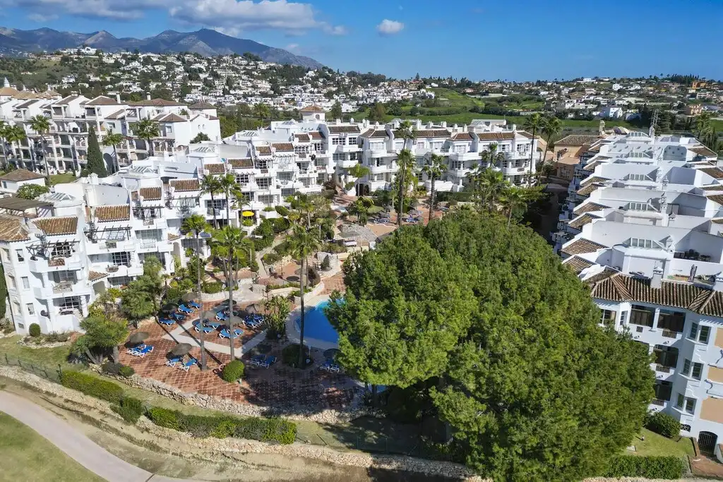 Bajo con piscina en venta en Mijas Golf, imagen 2