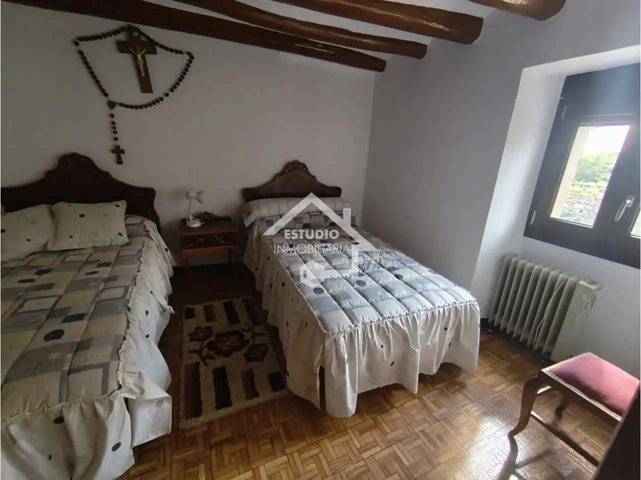 Habitación de Casa o chalet en venta en Torres del Río con Calefacción y Amueblado