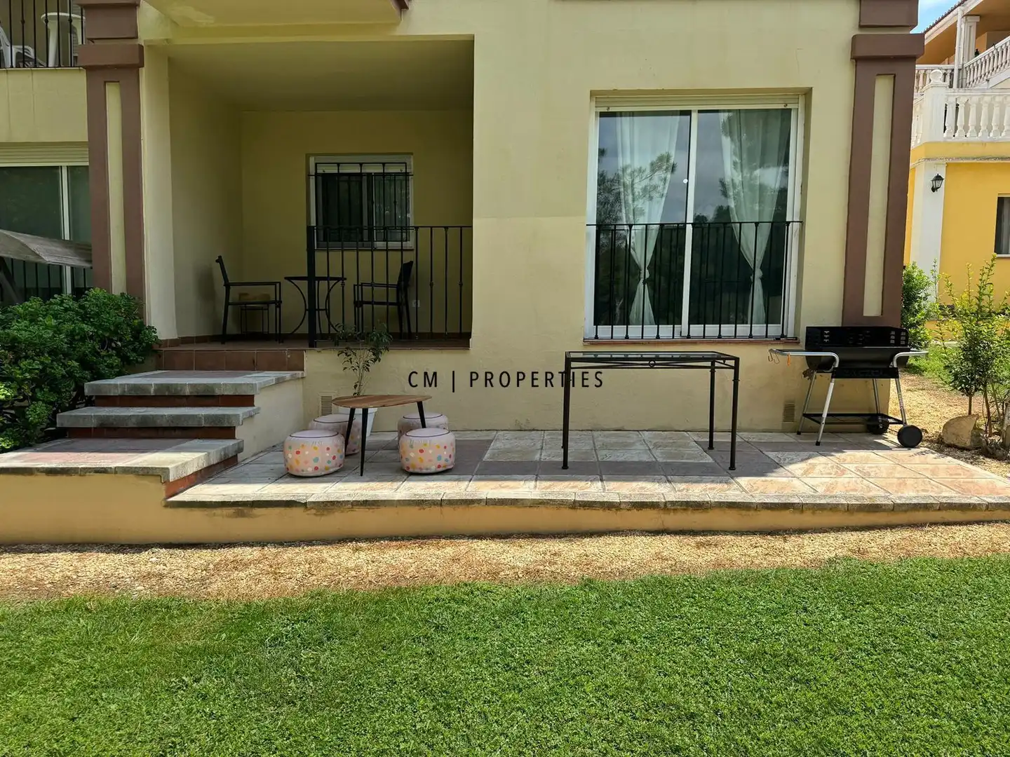 Garden of Flat for sale in Chiva  with Air Conditioner, Heating and Terrace
