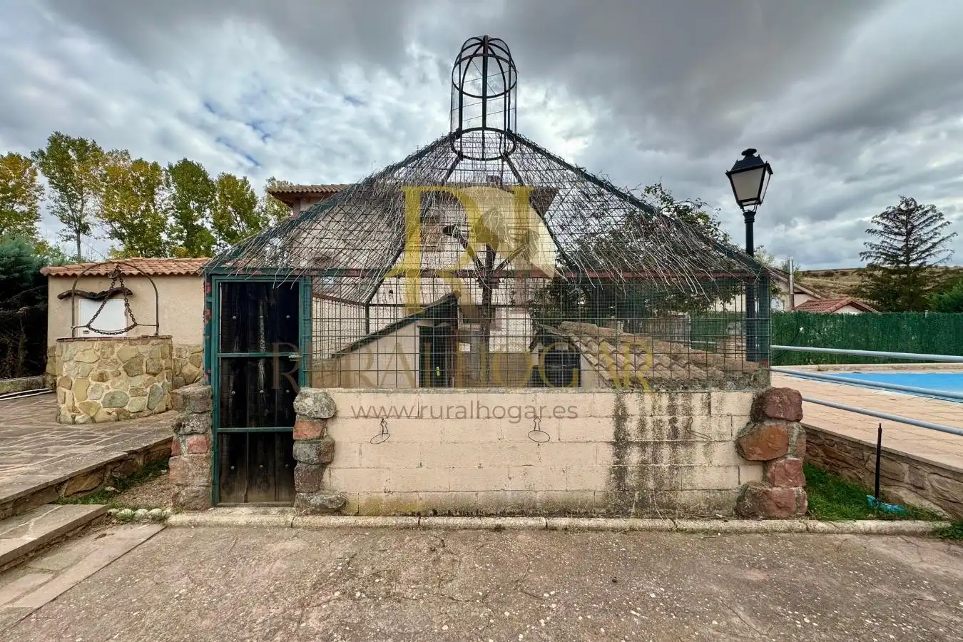 Exterior view of Houses for sale in Molina de Aragón  with Private garden, Parquet flooring and Storage room
