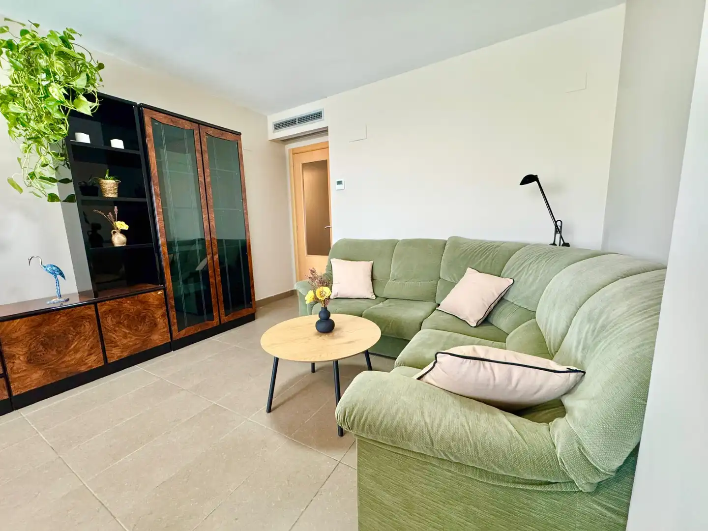 Sala de estar de Apartamento en venta en Calpe / Calp con Aire acondicionado, Terraza y Amueblado
