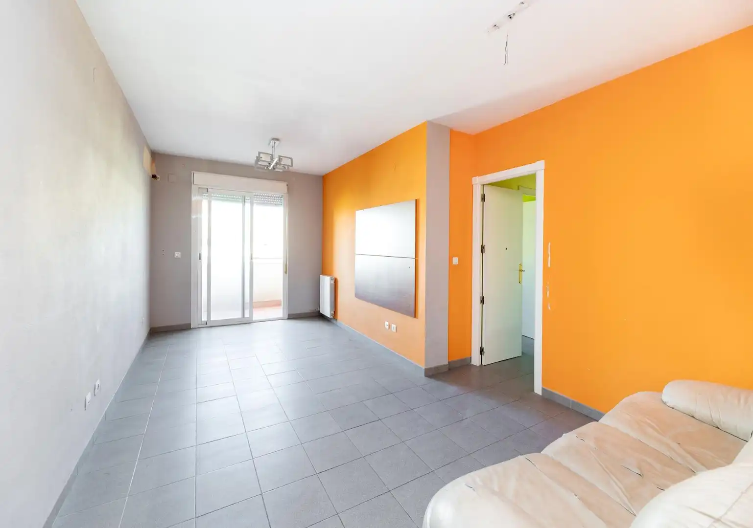 Flat with terrace for sale in Calle ALCALA LA REAL, imagen 7