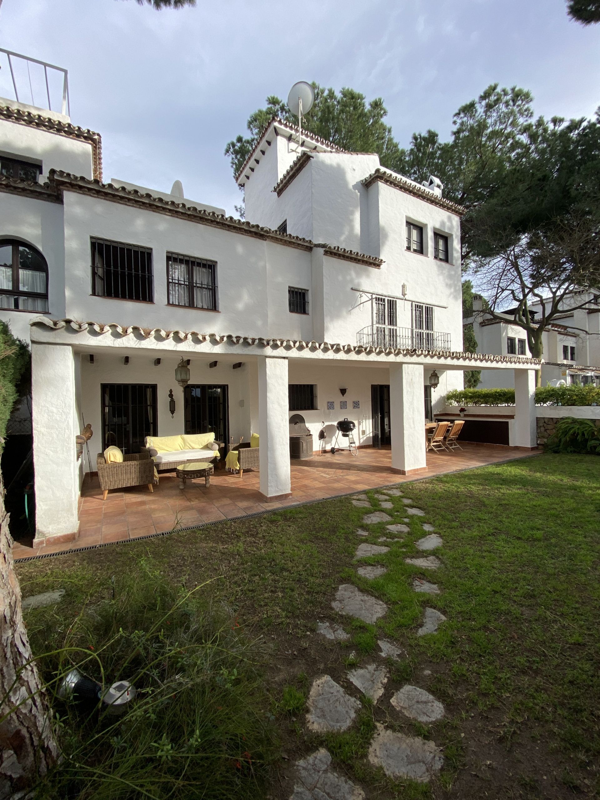 Jardí de Planta baixa de lloguer en Marbella amb Aire condicionat, Jardí privat i Terrassa
