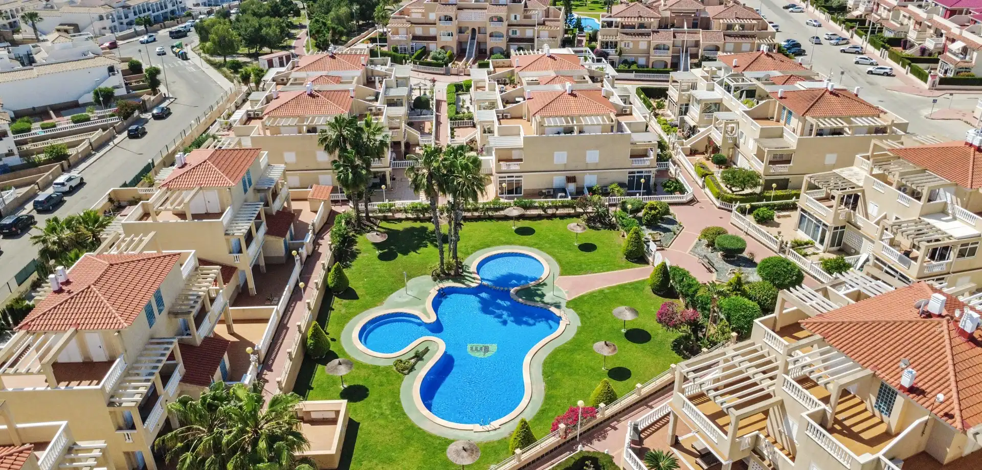 Piano terra con piscina in vendita a Los Balcones - Los Altos, imagen 9