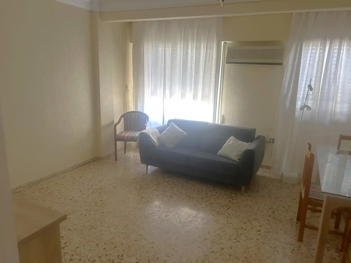 Sala d'estar de Pis de lloguer en Murcia amb Aire condicionat, Calefacció i Moblat